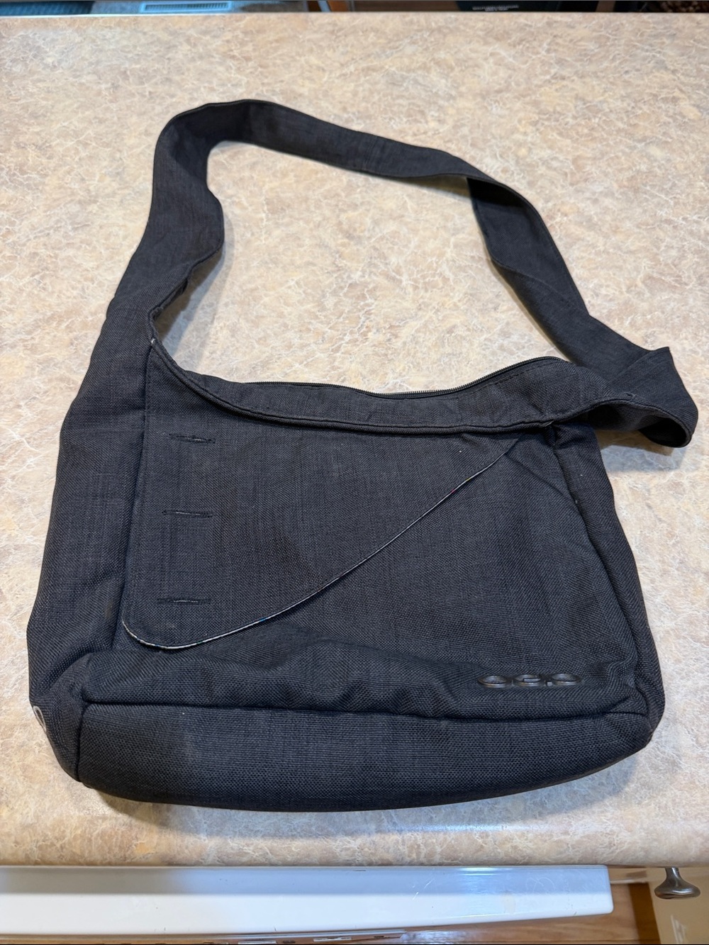 OGIO Black Crossbody Shoulder Bag